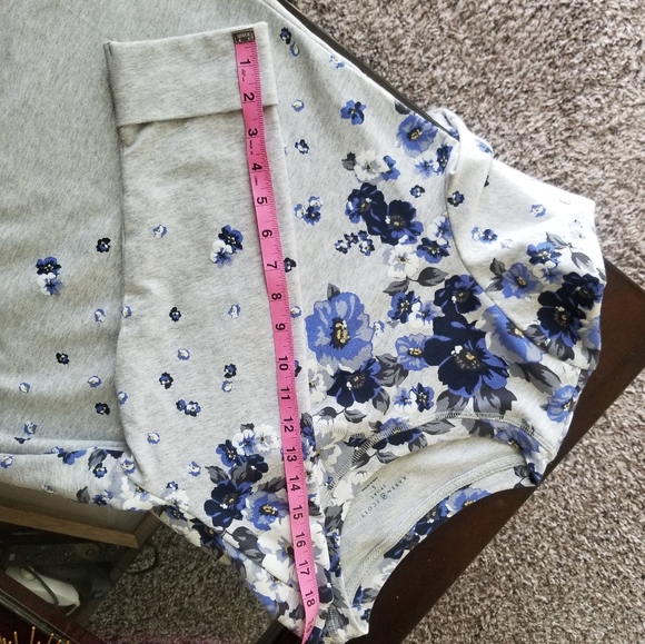 Karen Scott Sport Floral Crewneck Sweatshirt Blue - Picture 6 of 9